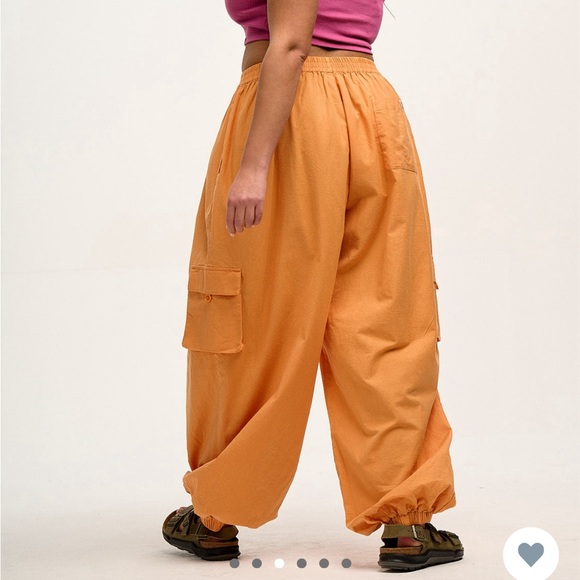 Lucy & Yak Larson Joggers Rumi Trousers - Picture 2 of 5
